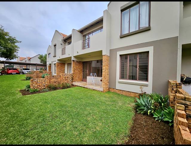 1 bed property for sale in ESTHER PARK